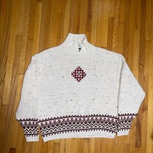 Elegant White Patterned Turtleneck Sweater